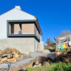 Obra em Britamontes