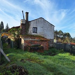Obra em Britamontes